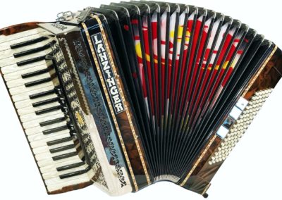 Piano accordion without cassotto